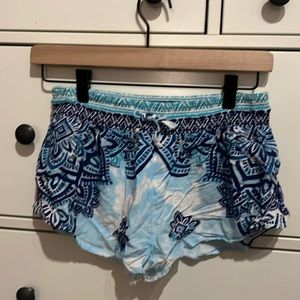 Cute Ron Jon flowy shorts